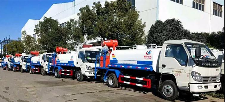 程力抑塵車助力雄安綠色環(huán)保第一拆大顯身手，被央視等電視臺主流媒體重點報道