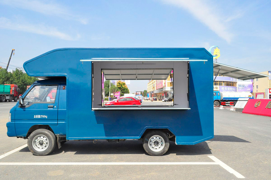 福田國(guó)五流動(dòng)售貨車(chē)