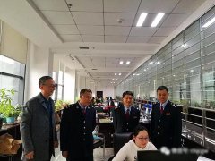 曾都區(qū)南郊國(guó)稅分局局長(zhǎng)率隊(duì)到程力汽車集團(tuán)考察調(diào)研指導(dǎo)工作
