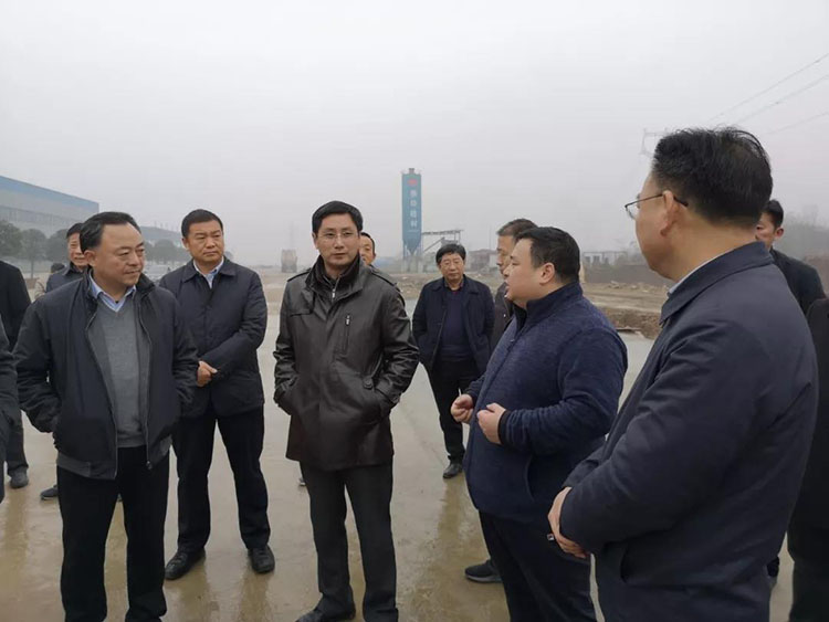 隨州市委、市人大代表團蒞臨程力集團商用車產(chǎn)業(yè)園視察